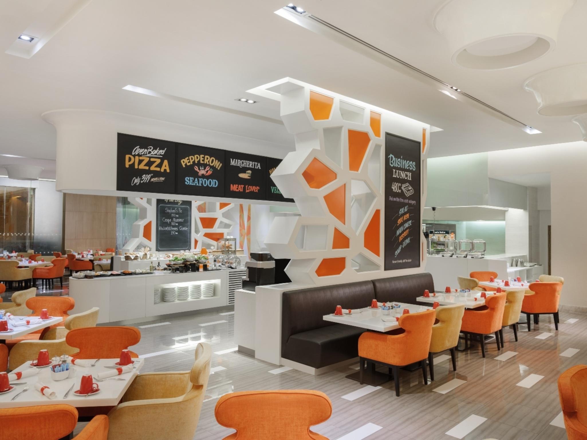 Four Points By Sheraton Bangkok, Sukhumvit 15 Екстериор снимка