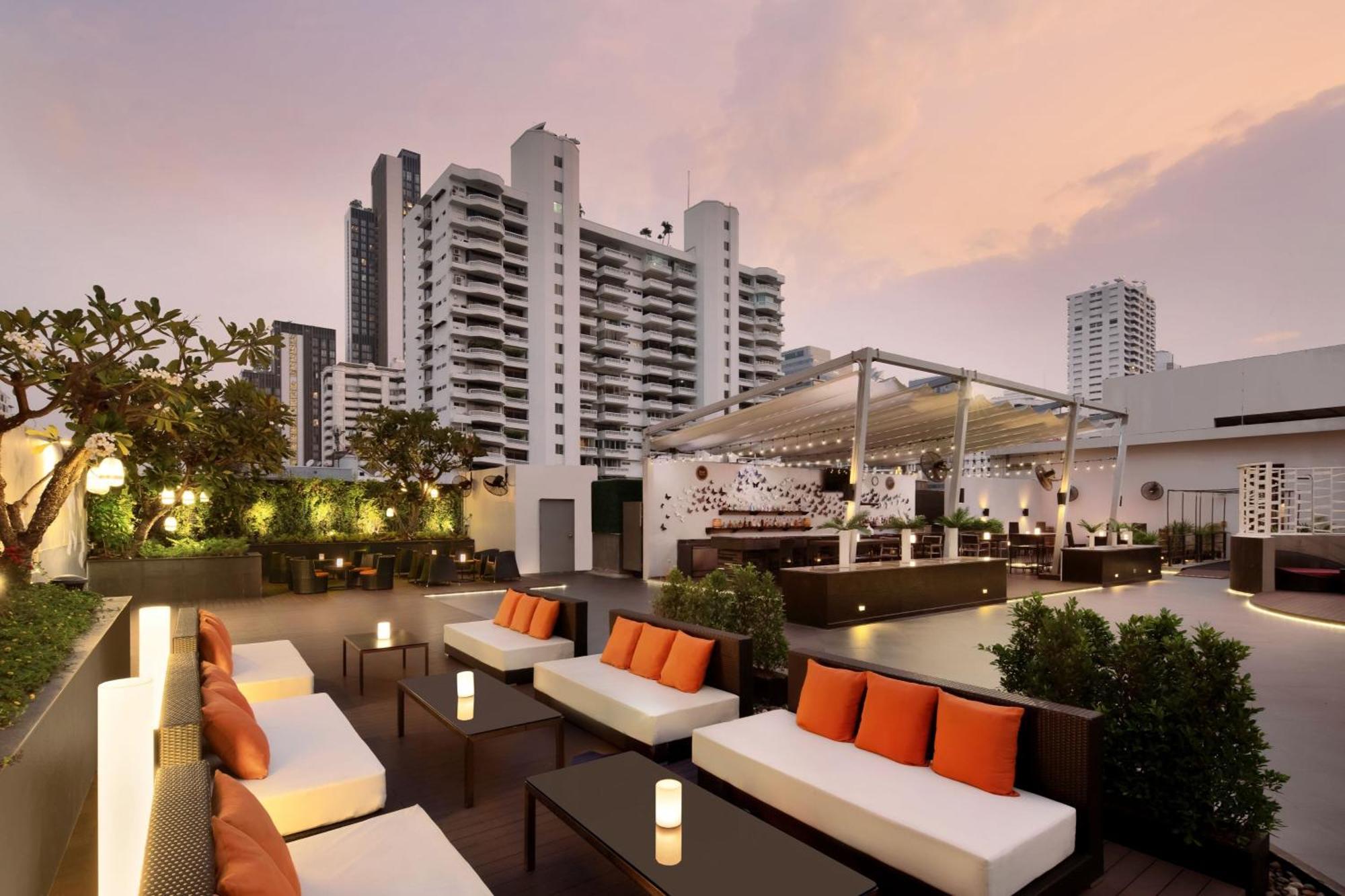 Four Points By Sheraton Bangkok, Sukhumvit 15 Екстериор снимка