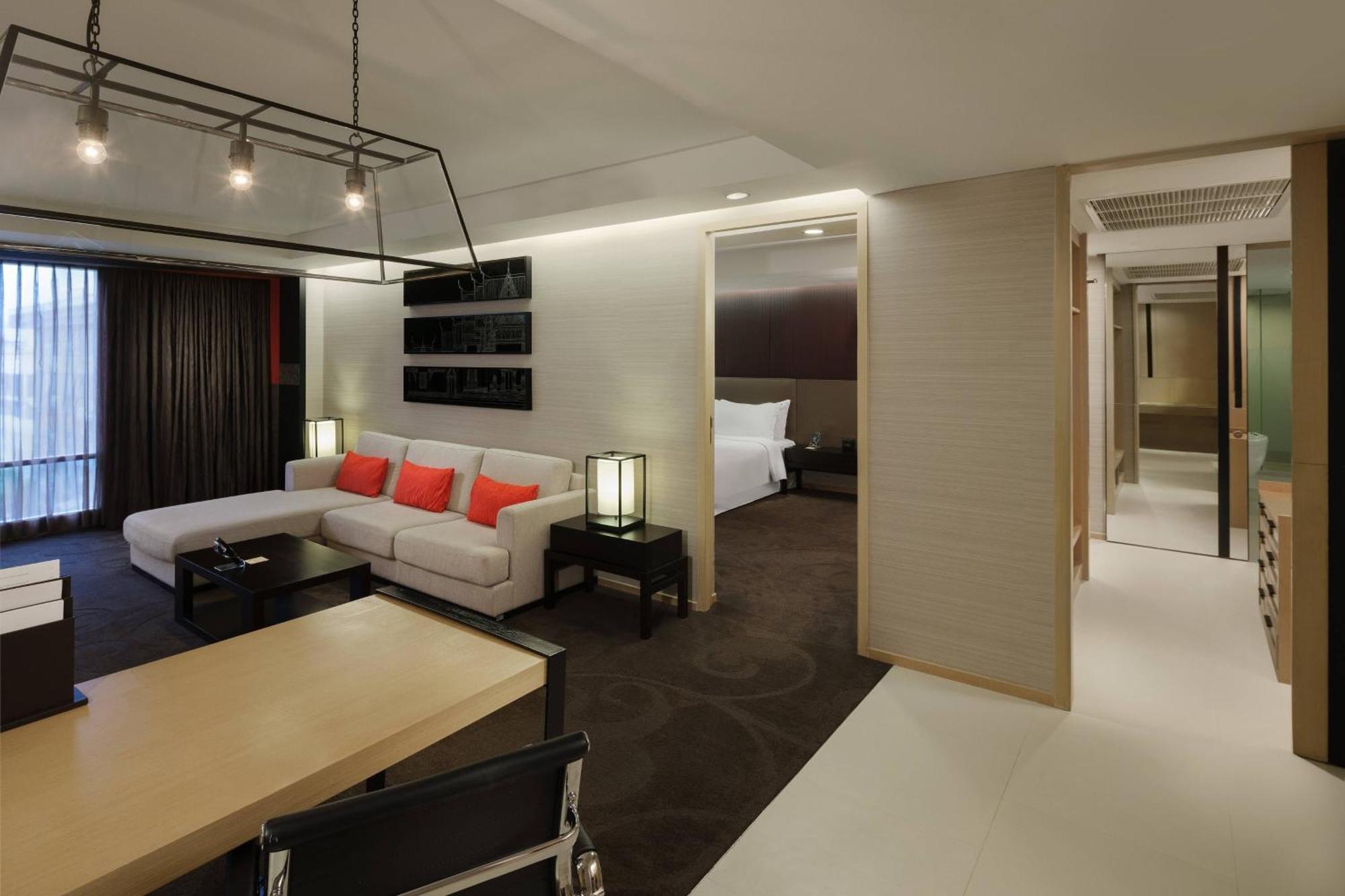 Four Points By Sheraton Bangkok, Sukhumvit 15 Екстериор снимка