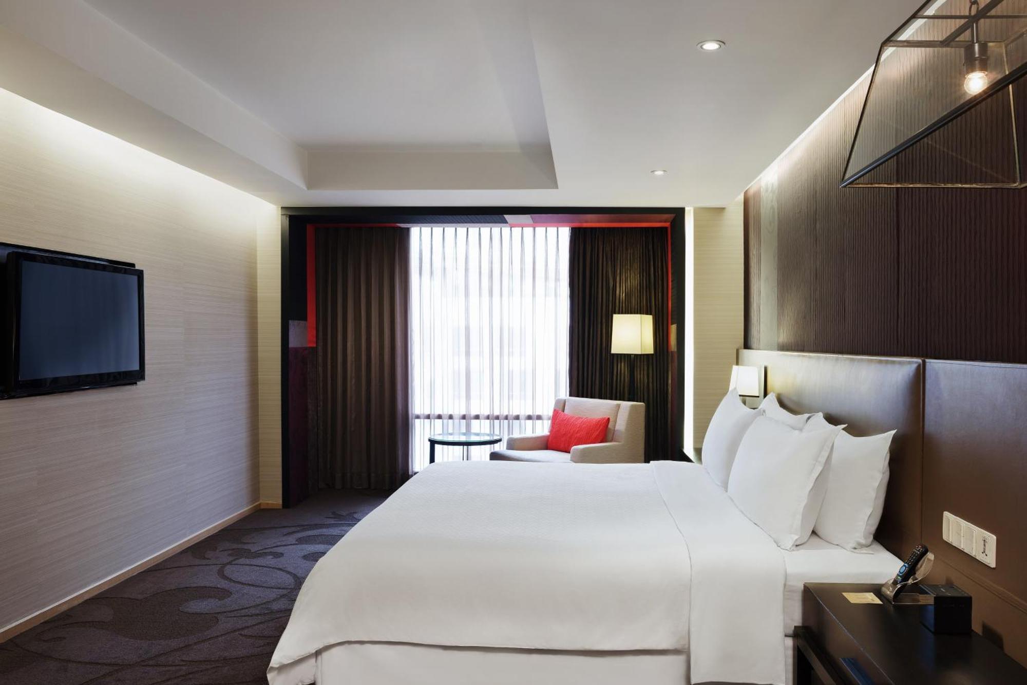 Four Points By Sheraton Bangkok, Sukhumvit 15 Екстериор снимка
